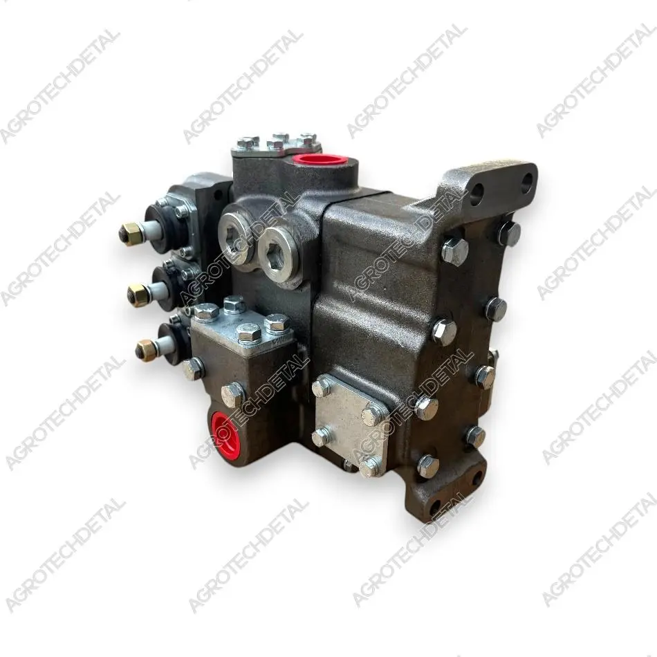 Гидрораспределитель P160-3/1-111-10 трактора Т-156