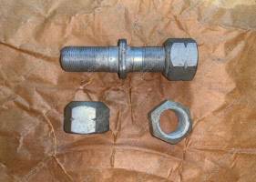 Left wheel nut 125.39.132-1
